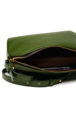 Coneli Fanny Pack Green Inside picture with cards, portemonaie and phone