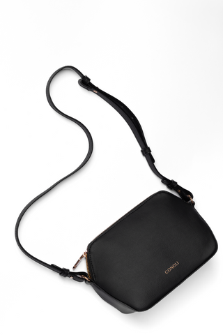 Coneli fanny pack, shoulder strap_cactus leather_cololr black